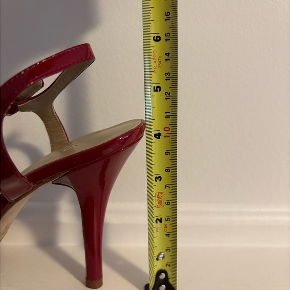 Saks Fifth Avenue Brand New Red Pumps - Picture 9 of 9